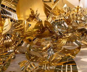 Yves Saint Laurent studio design Maud Vantours scénographie fleurs métal Paris